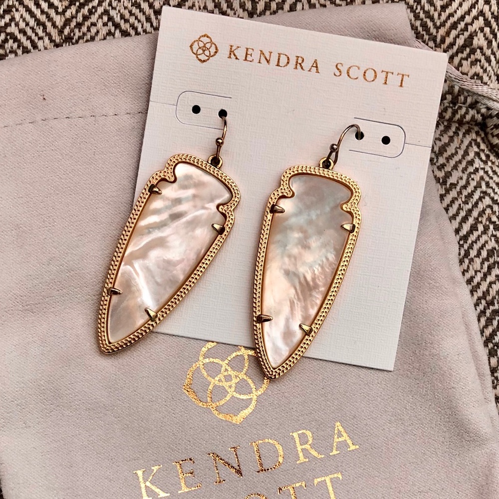 Authentic Kendra Scott Skylar MOP Gold Earrings